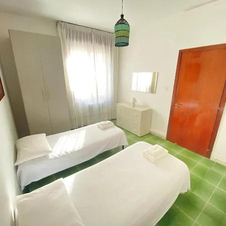 Lungomare Apartament Lido