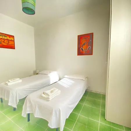 Lungomare Apartament Lido *