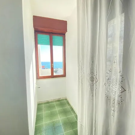 Lungomare Apartament Lido